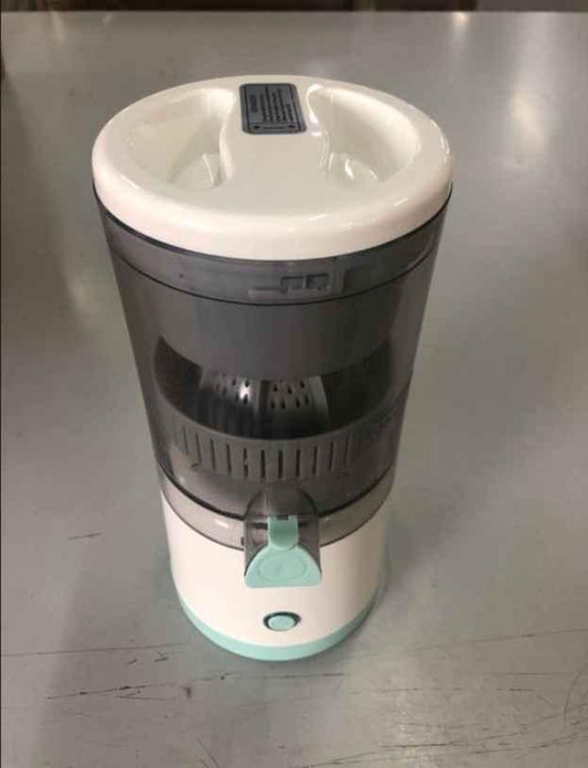 Shopfinity Rechargeable Automatic Citrus Press Juicer with USB Charging